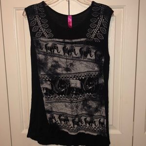 Black Tank Top Elephant graphic T-shirt